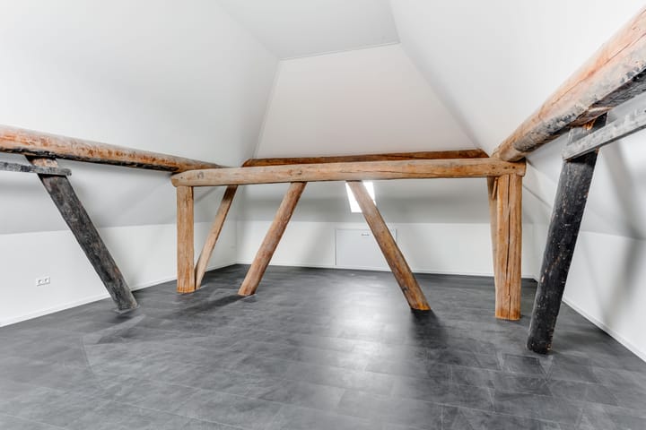 Foto 43 van Middenweg 141