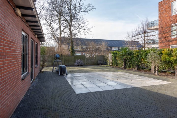 Foto 50 van Middenweg 141