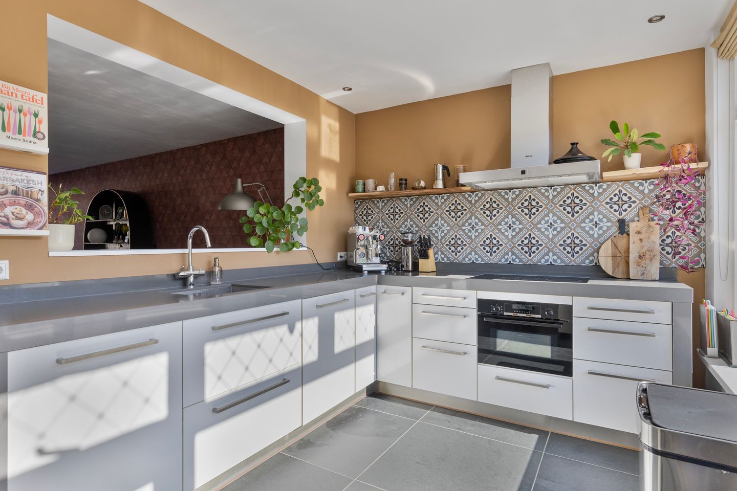 Foto 10 van Weteringstraat 63