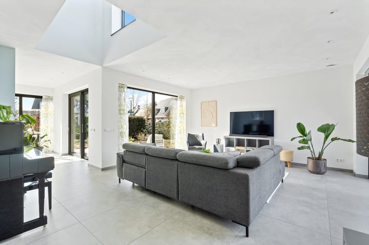 Foto 3 van Koninginnenpage 14