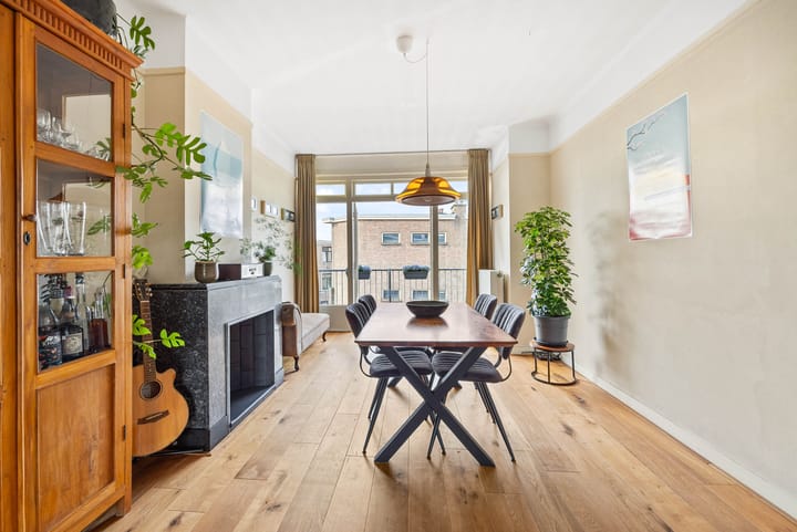 Foto 5 van Van Heutszstraat 131