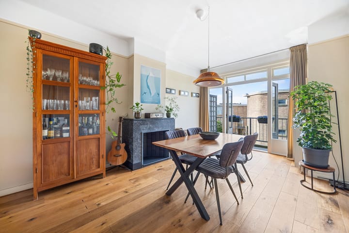 Foto 6 van Van Heutszstraat 131