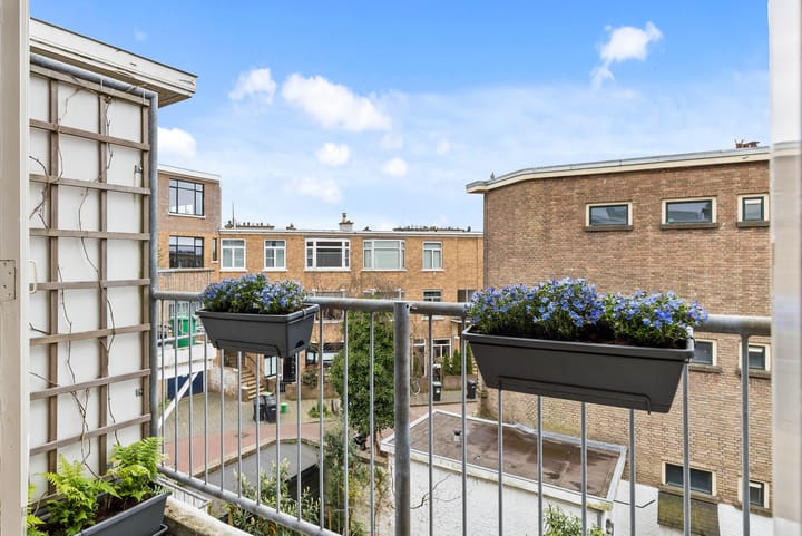 Foto 8 van Van Heutszstraat 131