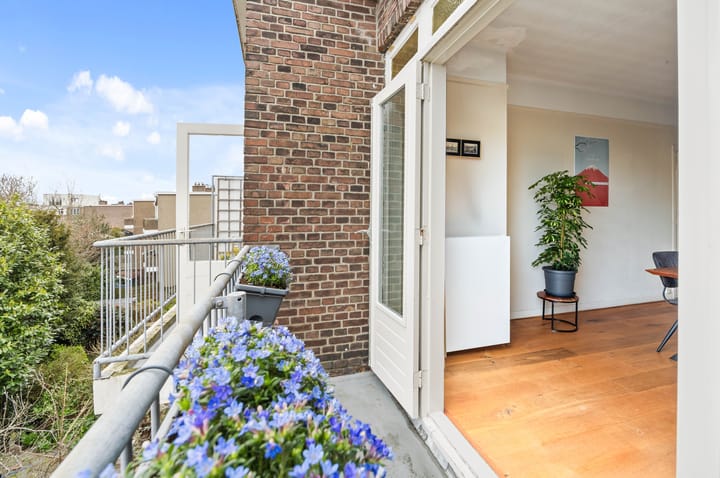 Foto 9 van Van Heutszstraat 131