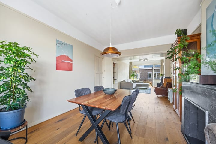 Foto 10 van Van Heutszstraat 131