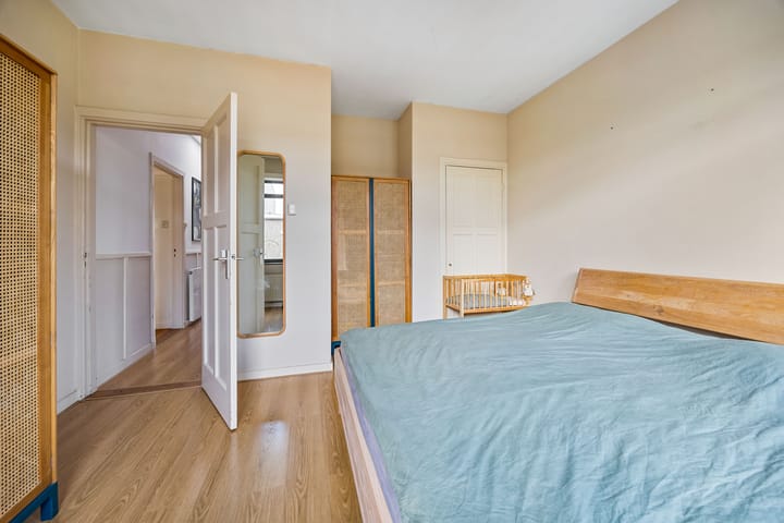 Foto 13 van Van Heutszstraat 131