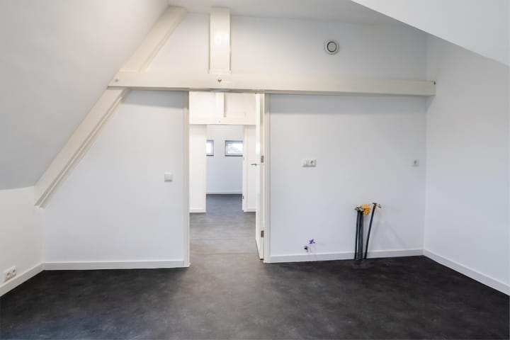 Foto 27 van Columbusplein 9