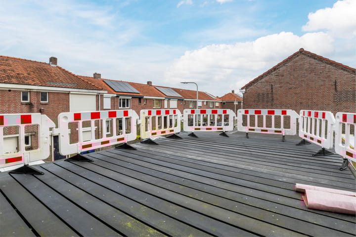 Foto 30 van Columbusplein 9