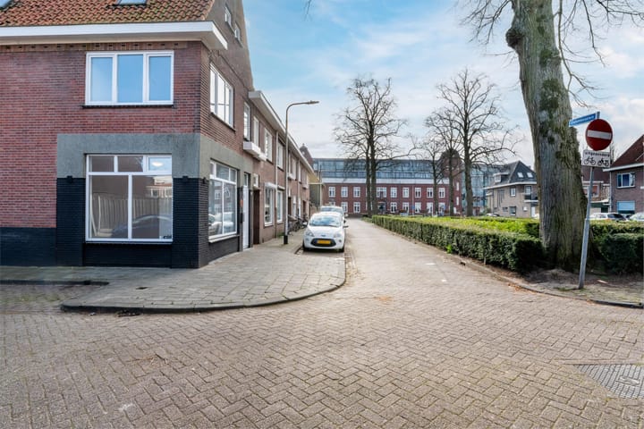 Foto 35 van Columbusplein 9