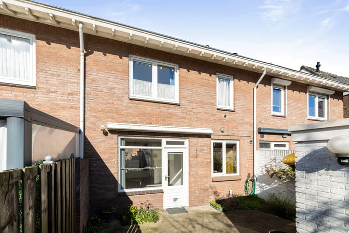 Foto 23 van Perzikstraat 29