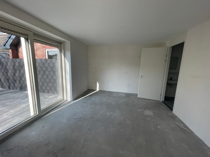 Foto 16 van Hoofdweg 88