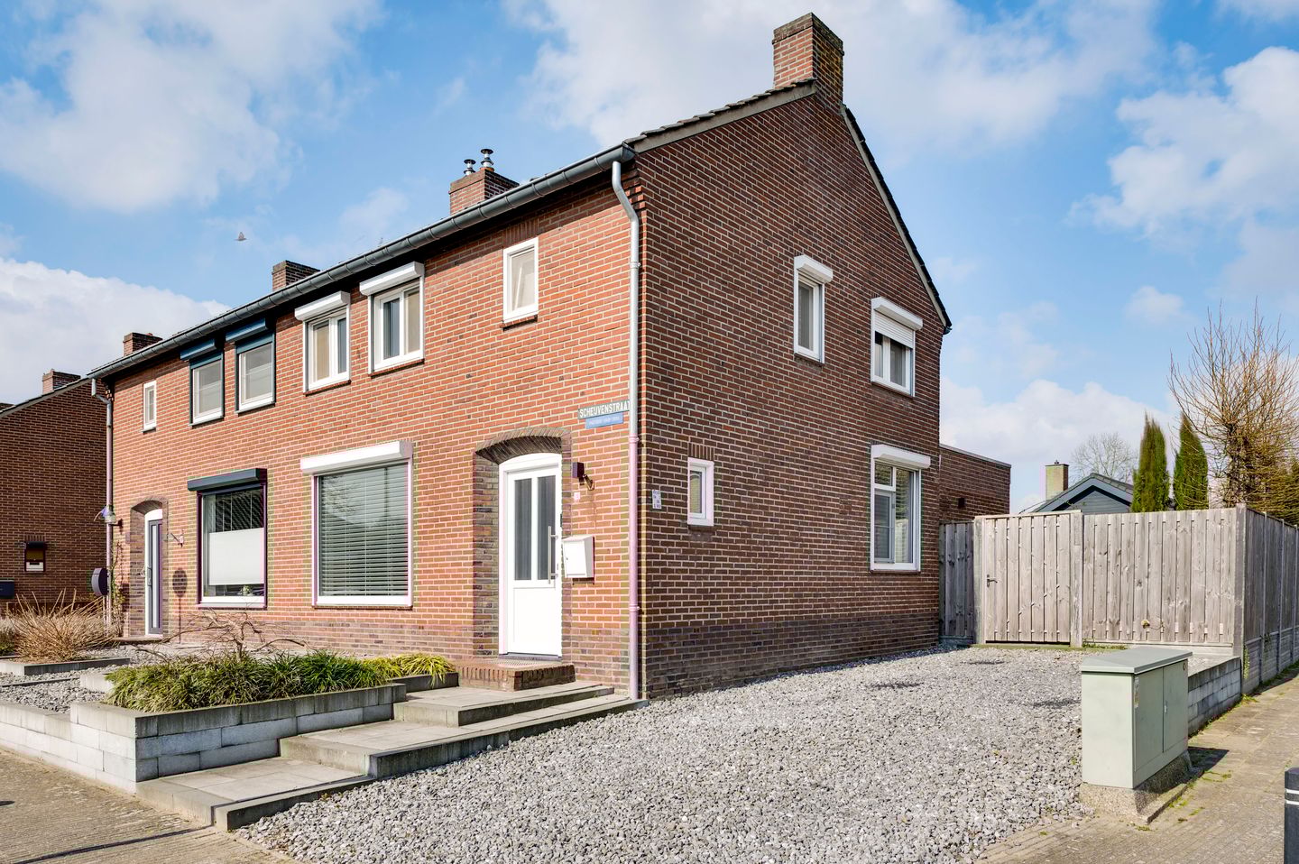 Foto 1 van Scheijvenstraat 15