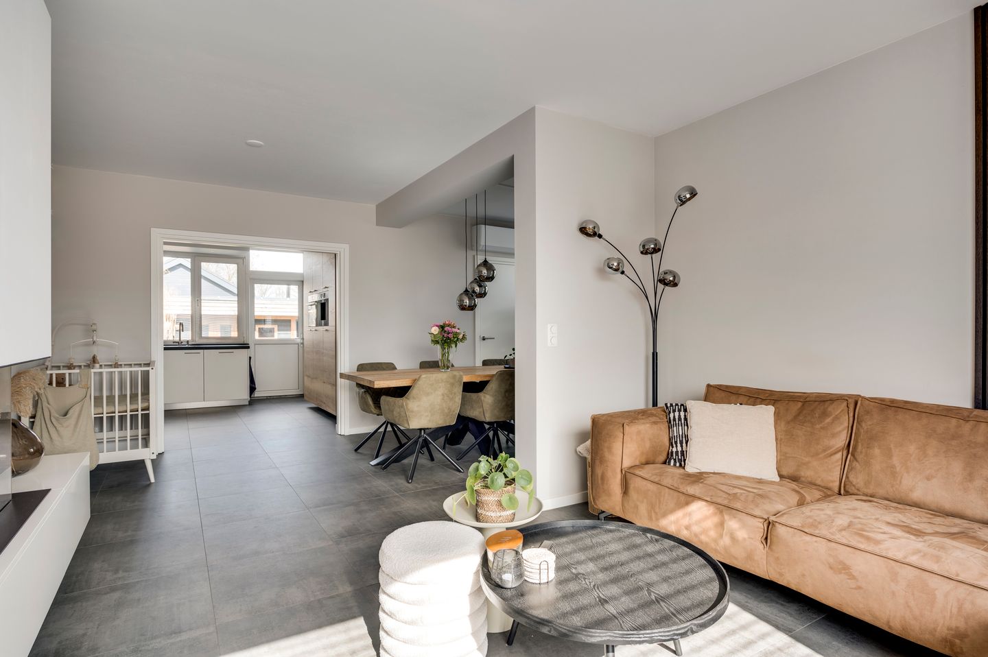 Photo 10 of Scheijvenstraat 15