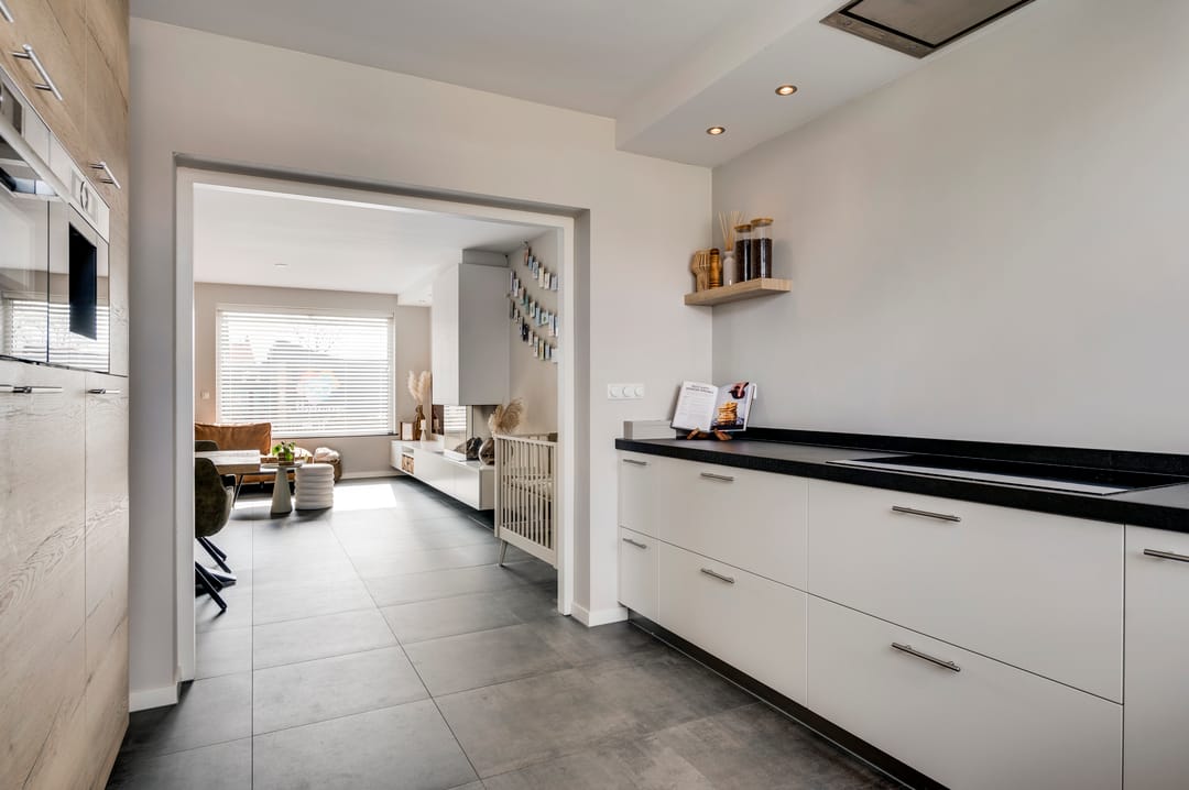 Photo 11 of Scheijvenstraat 15