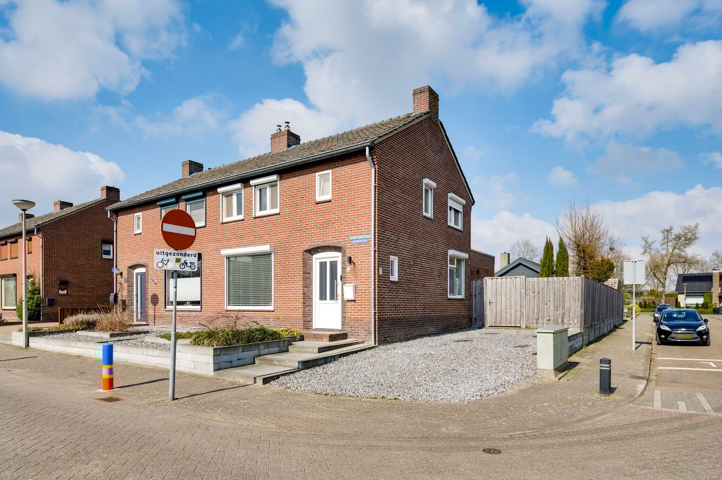 Photo 44 of Scheijvenstraat 15