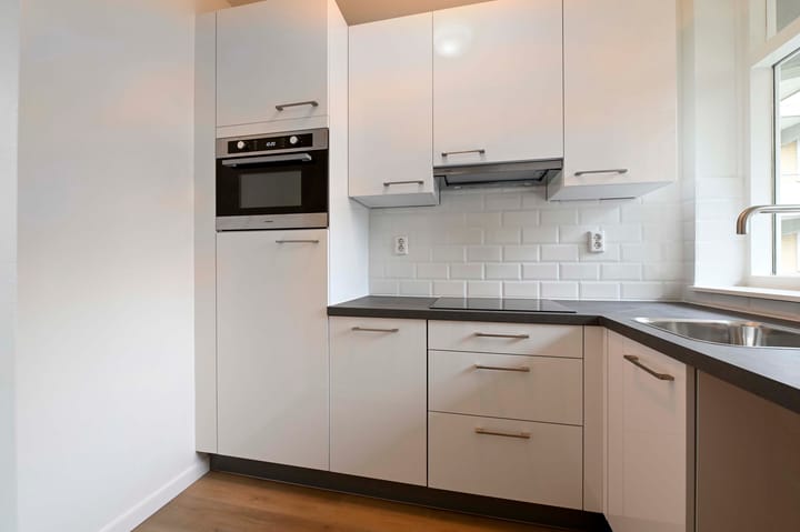 Photo 13 of Graaf Wichmanlaan 13-AA7