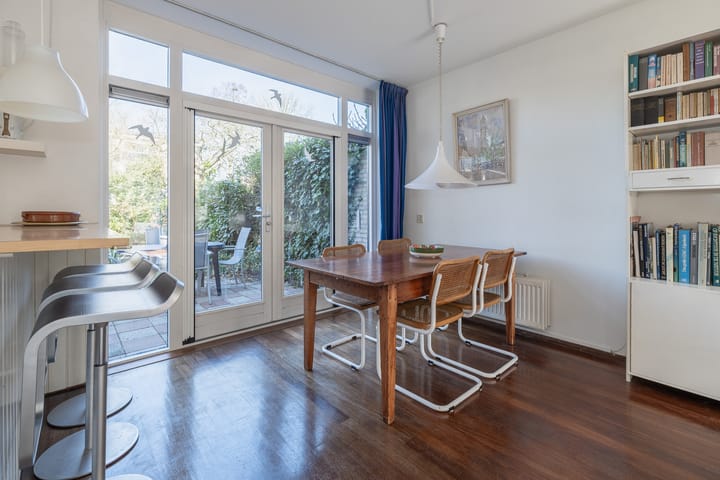 Foto 8 van Plutohof 5