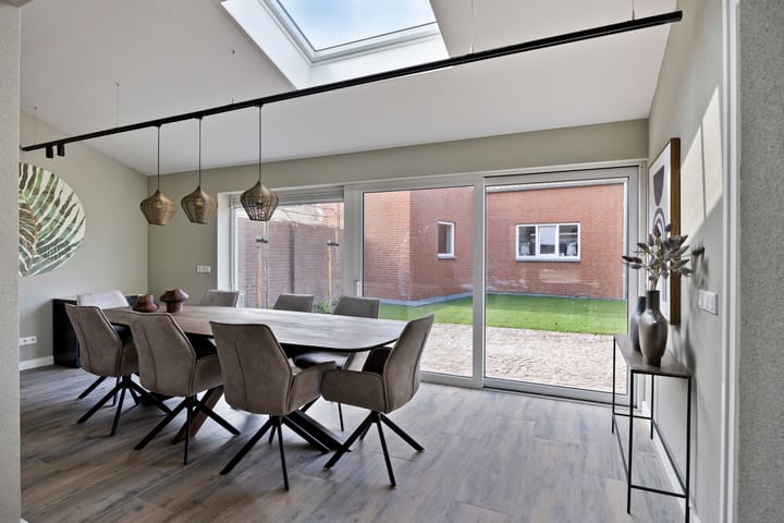 Foto 13 van Plataan 18