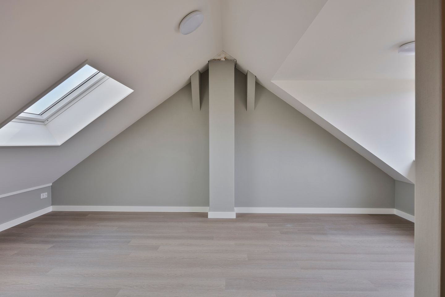 Photo 29 of Plataan 18