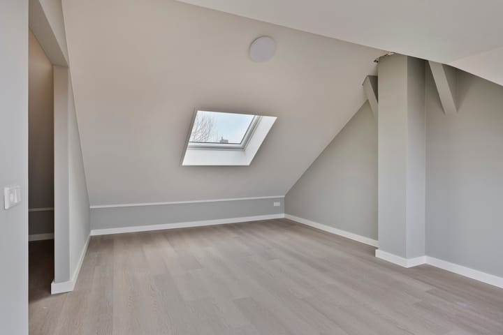 Foto 30 van Plataan 18