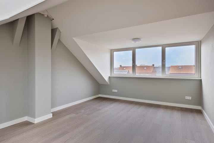 Foto 31 van Plataan 18