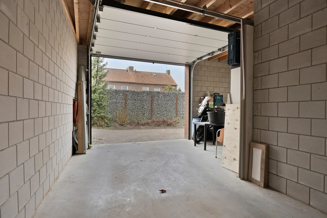 Photo 37 of Plataan 18