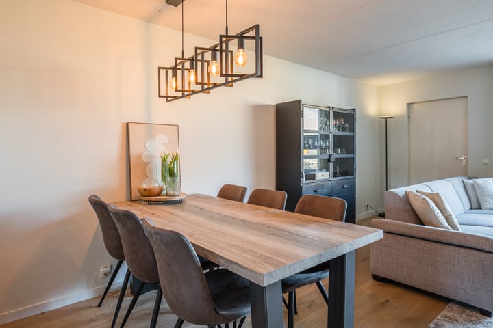 Foto 12 van Veenakker 82