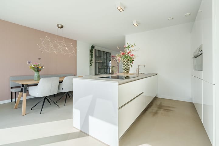 Foto 18 van Prof. Kraaijenhagenstraat 9