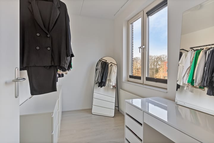 Foto 27 van Lage Bothofstraat 237-A