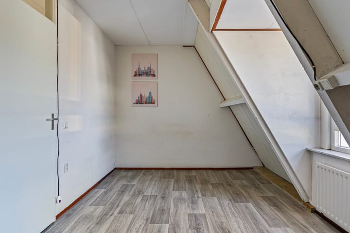 Photo 22 of Damstraat 77-A