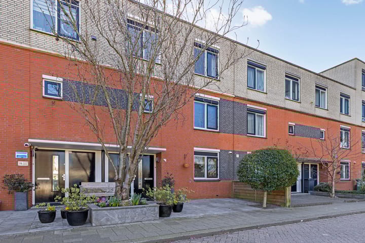 Foto 1 van Acaciazoom 73