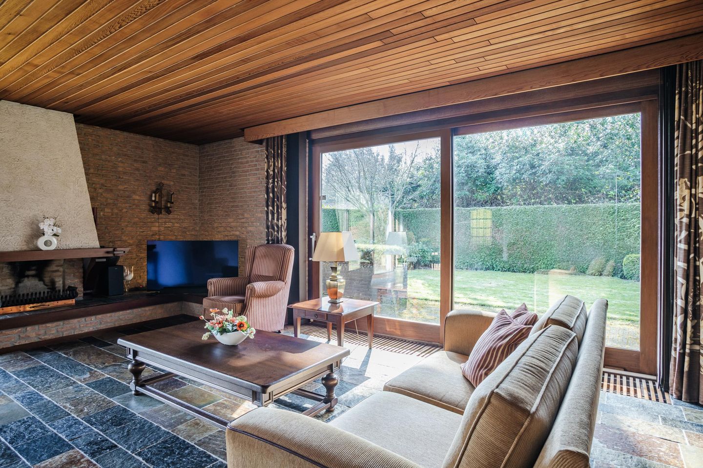 Foto 19 van Backenhagenlaan 1