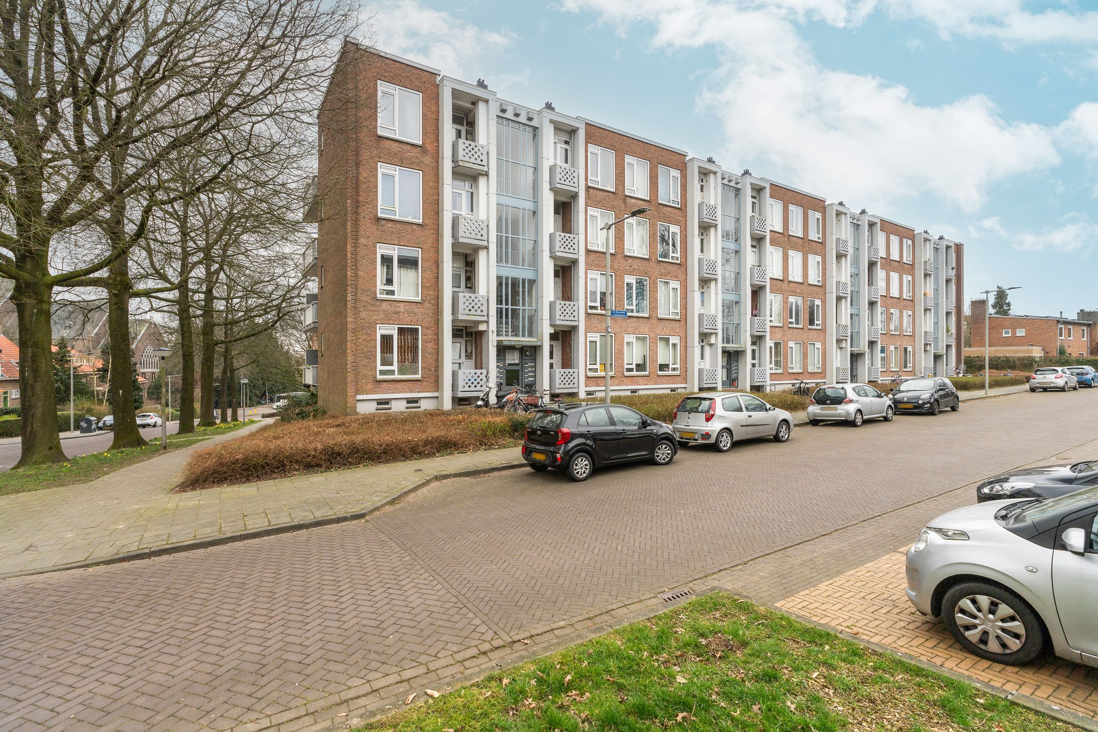 Foto 24 van Dr. Schaepmanlaan 17