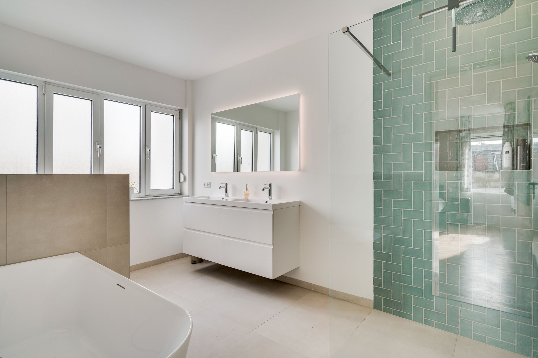 Foto 15 van Kapelweg 6