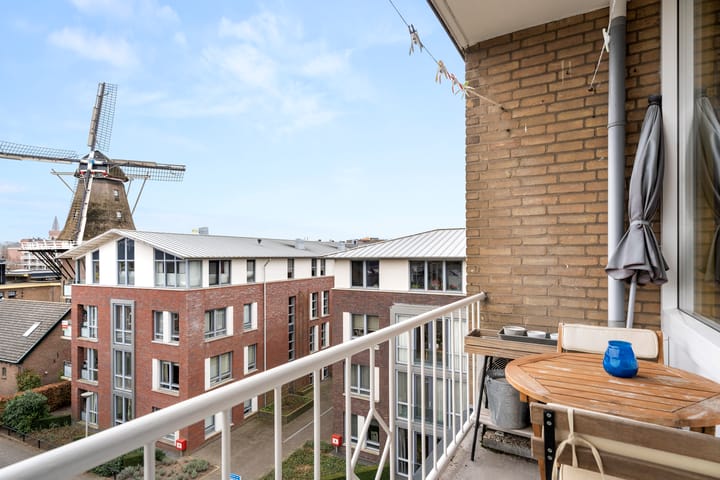 Foto 28 van Evertsenstraat 79