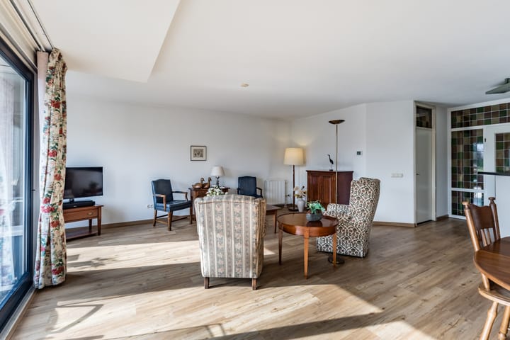 Foto 9 van Oosterweg 57