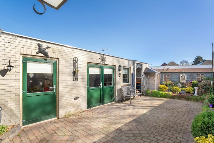 Photo 3 of Hoofdstraat 37