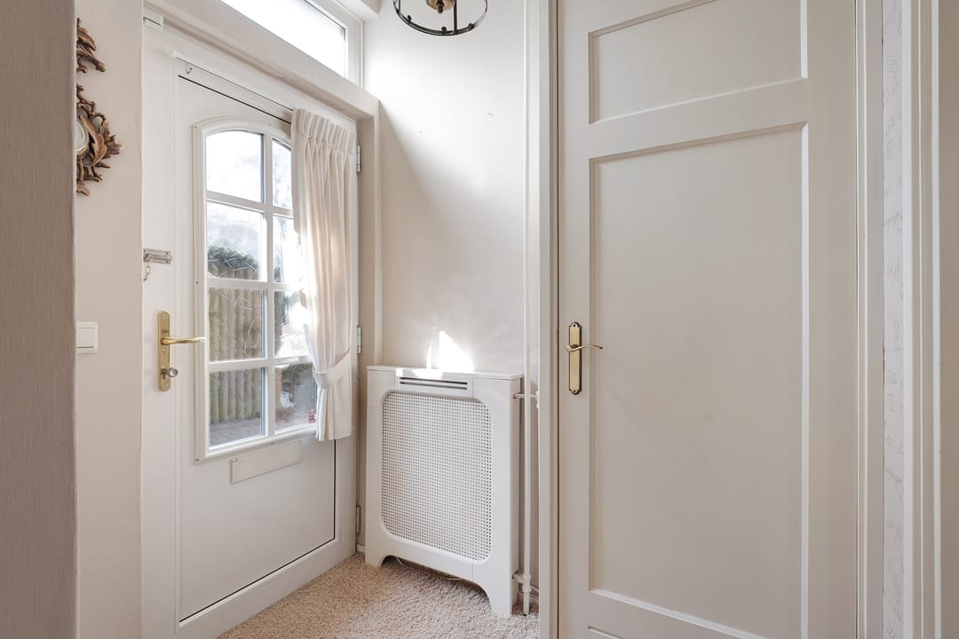 Photo 8 of Hoofdstraat 37