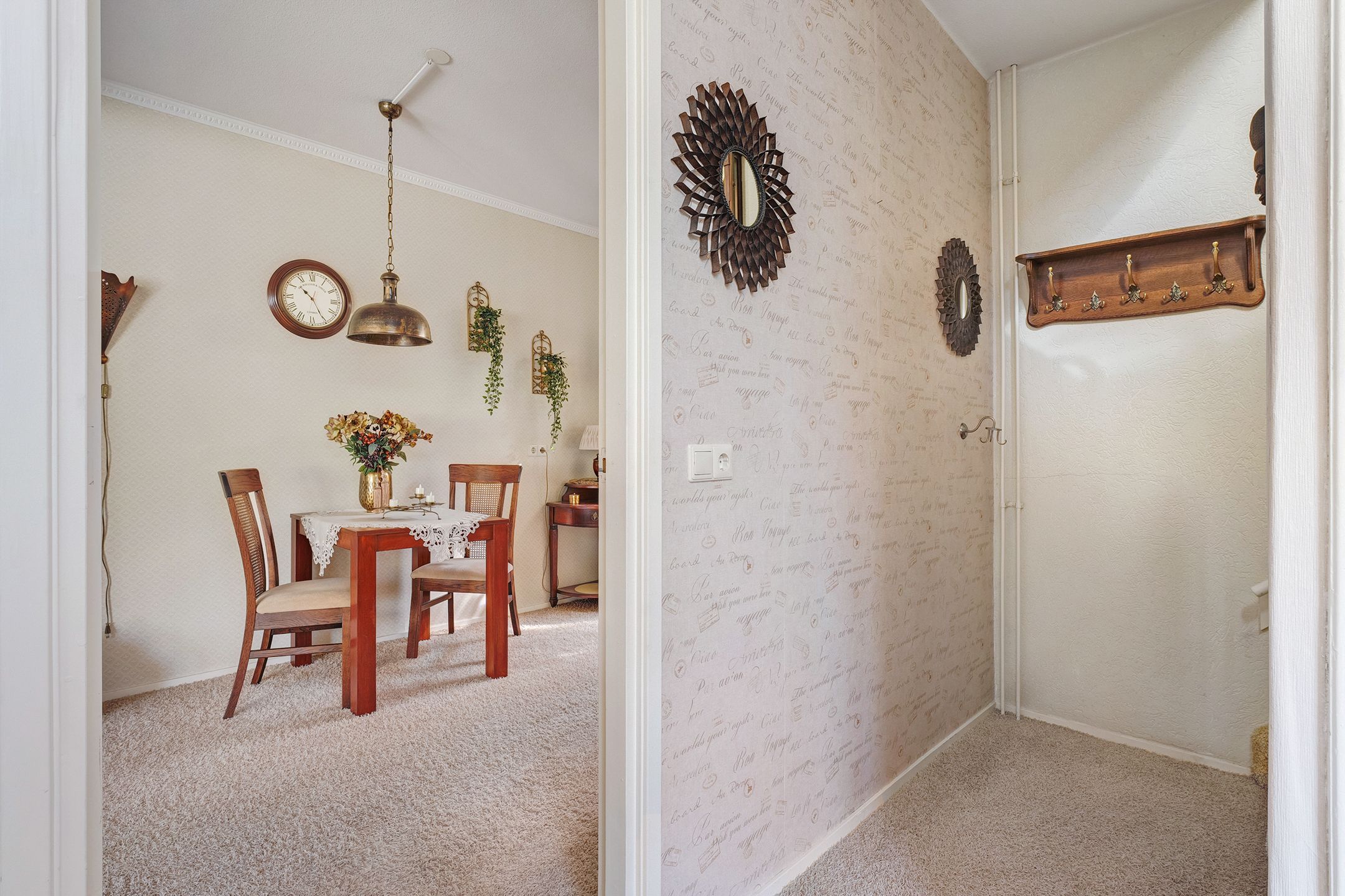 Photo 9 of Hoofdstraat 37