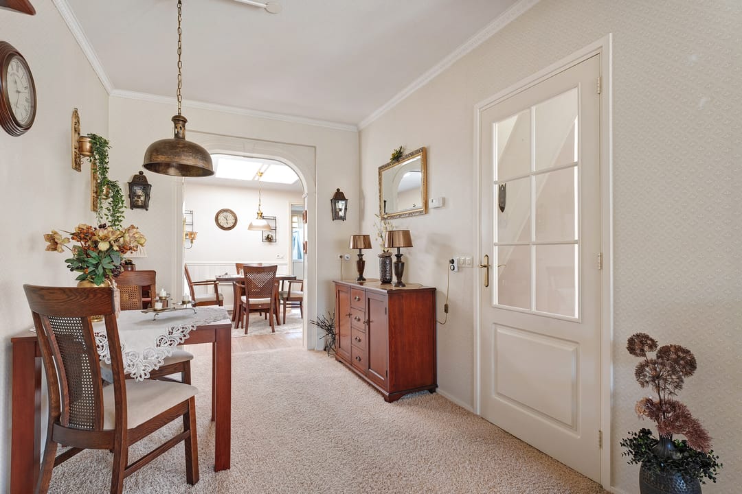 Photo 16 of Hoofdstraat 37