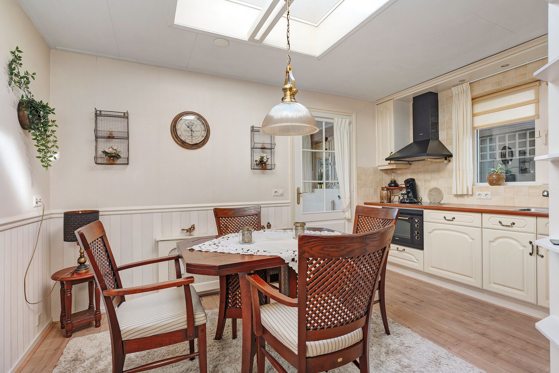 Photo 18 of Hoofdstraat 37