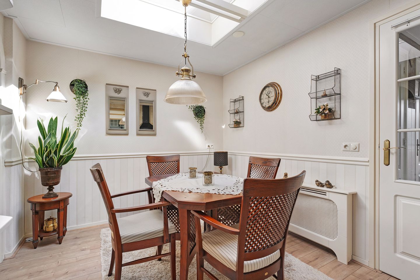 Photo 19 of Hoofdstraat 37