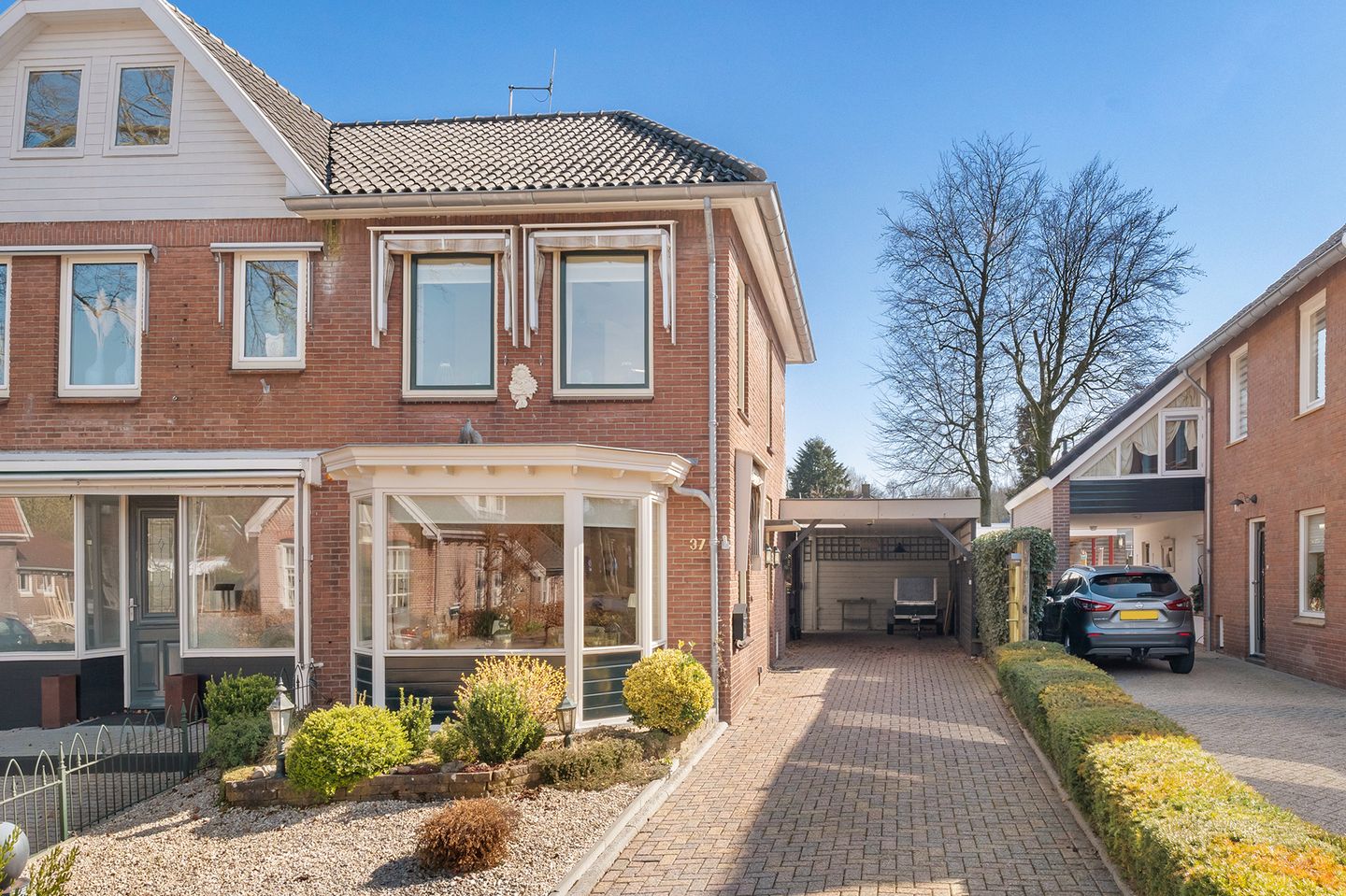 Photo 40 of Hoofdstraat 37