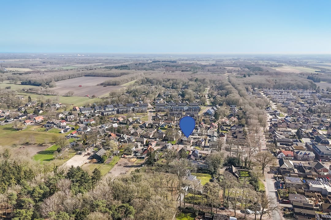 Photo 52 of Hoofdstraat 37