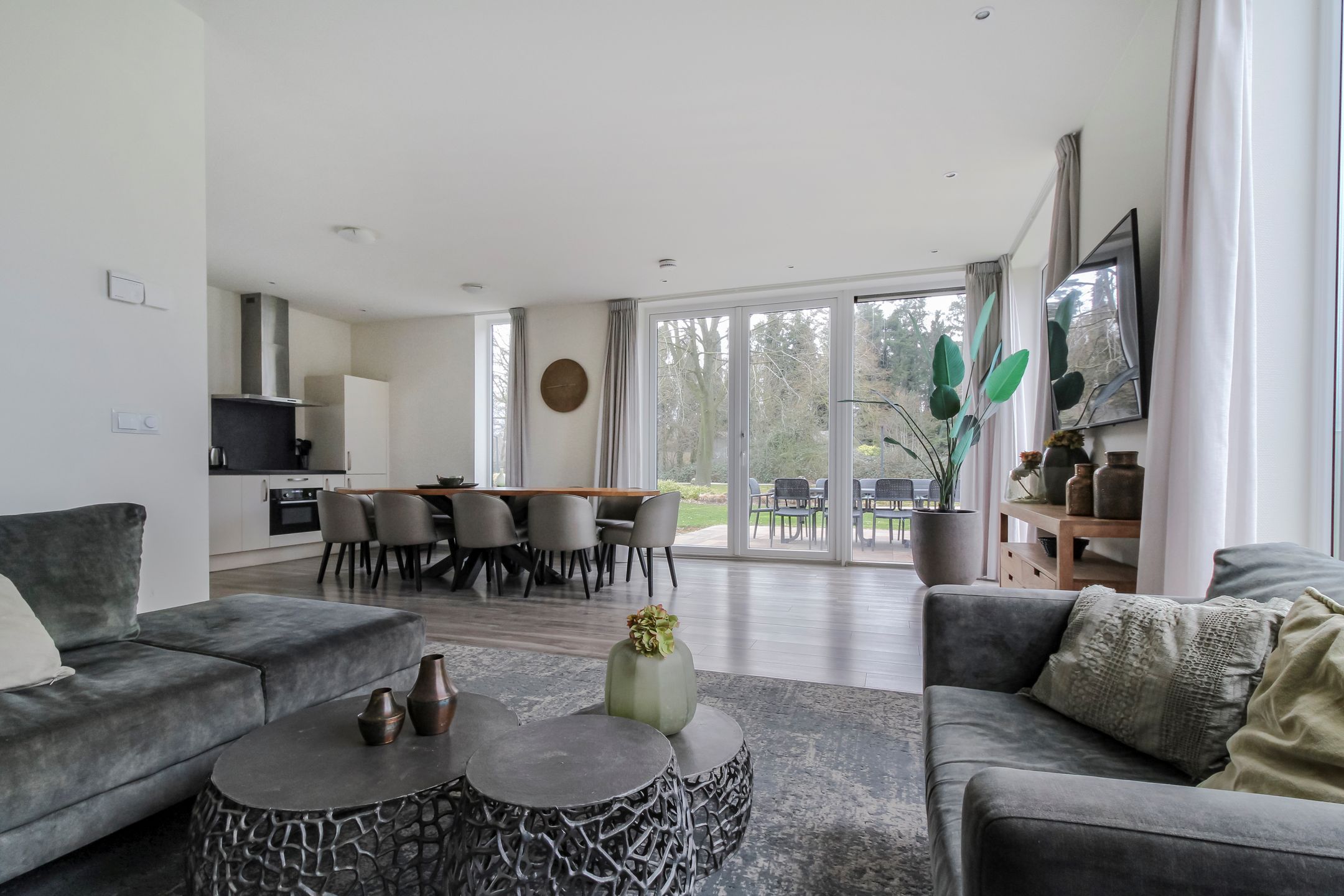 Photo 6 of Spijkweg 15-102