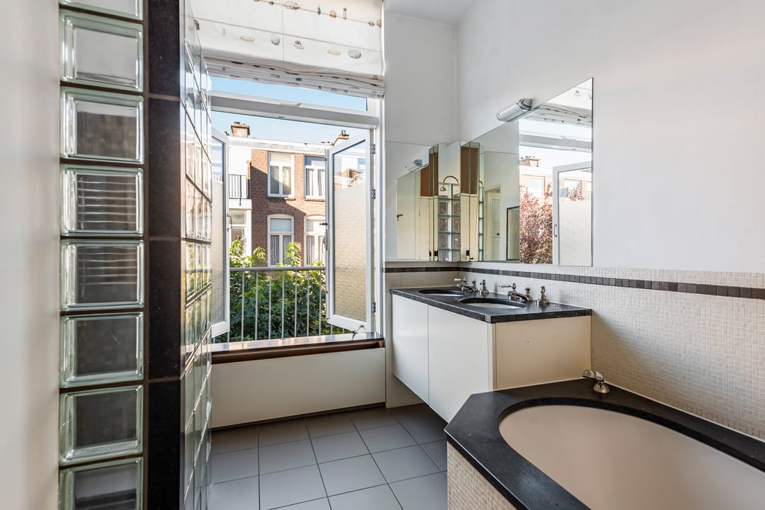 Foto 31 van Van Boetzelaerlaan 80