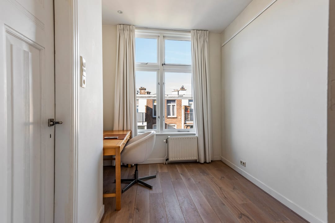 Foto 43 van Van Boetzelaerlaan 80