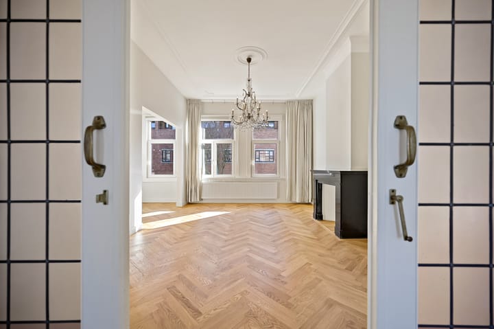 Foto 14 van Van der Parrastraat 32