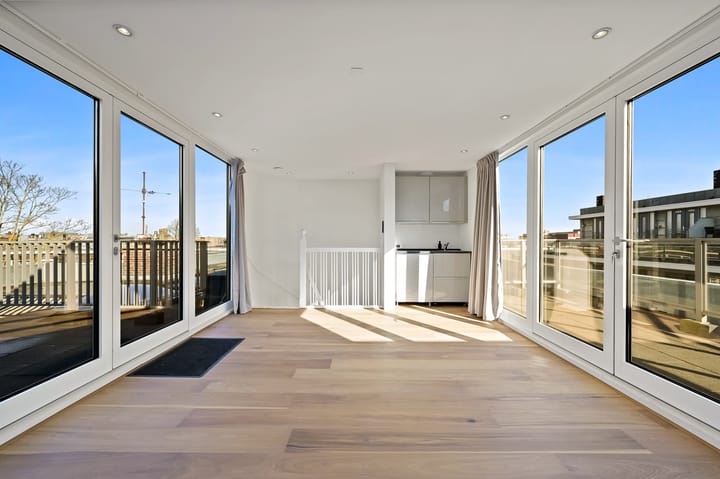 Foto 27 van Van der Parrastraat 32