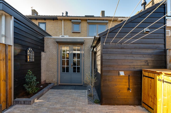 Foto 22 van van Heldenstraat 97